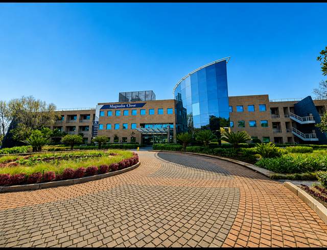 1,195M² OFFICE TO LET IN WOODMEAD